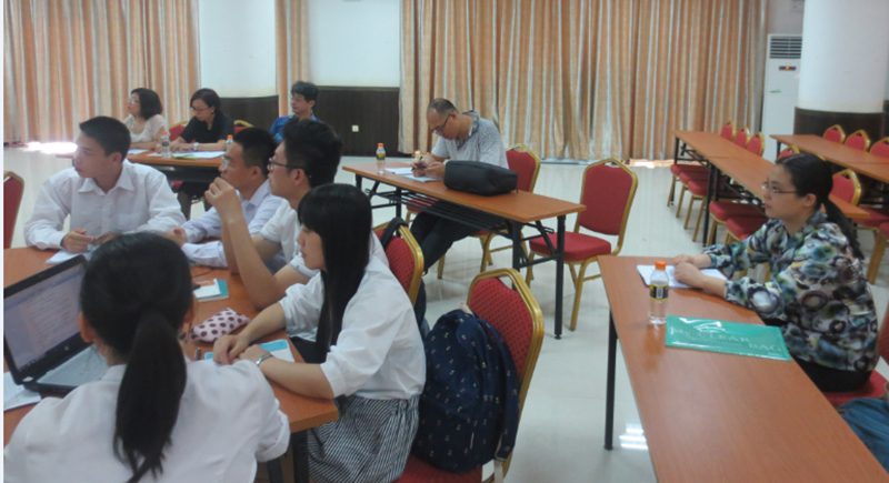 华南理工大学beet365、三亚公司beet365老师参与诊所课程